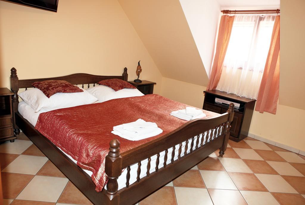 Hotel Pelikan Trebon Bilik gambar