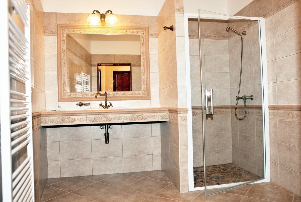 Hotel Pelikan Trebon Bilik gambar