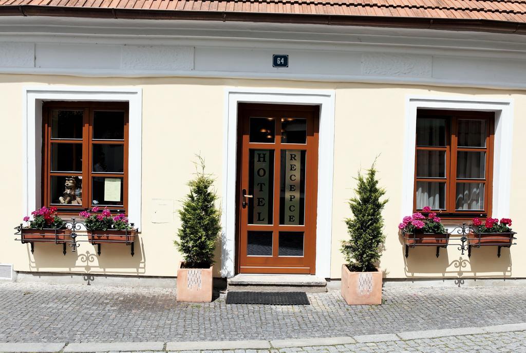 Hotel Pelikan Trebon Luaran gambar