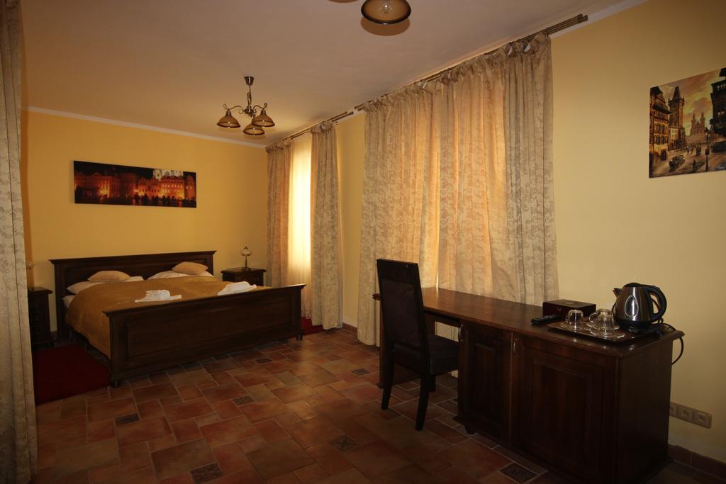 Hotel Pelikan Trebon Luaran gambar