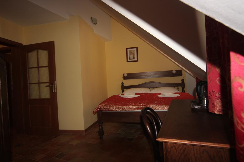 Hotel Pelikan Trebon Luaran gambar